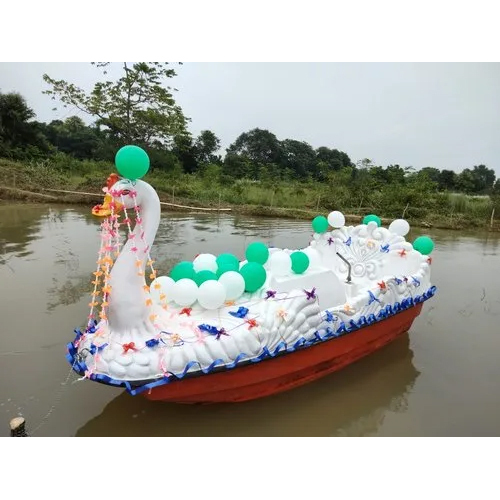 4 Seater Swan Boat