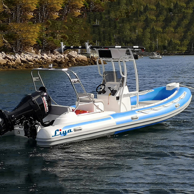 20Feet Luxury Yacht 6.2M Sport Boats Capacity: 1345 Kg/Hr