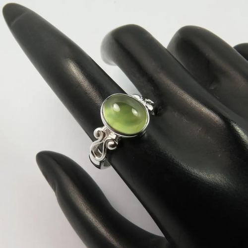 925 Sterling Silver Beautiful Natural Green Prehnite Oval Cabochon Ring