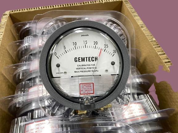 GEMTECH Instruments Differential Pressure Gauge Range 50-0-50 Pascal