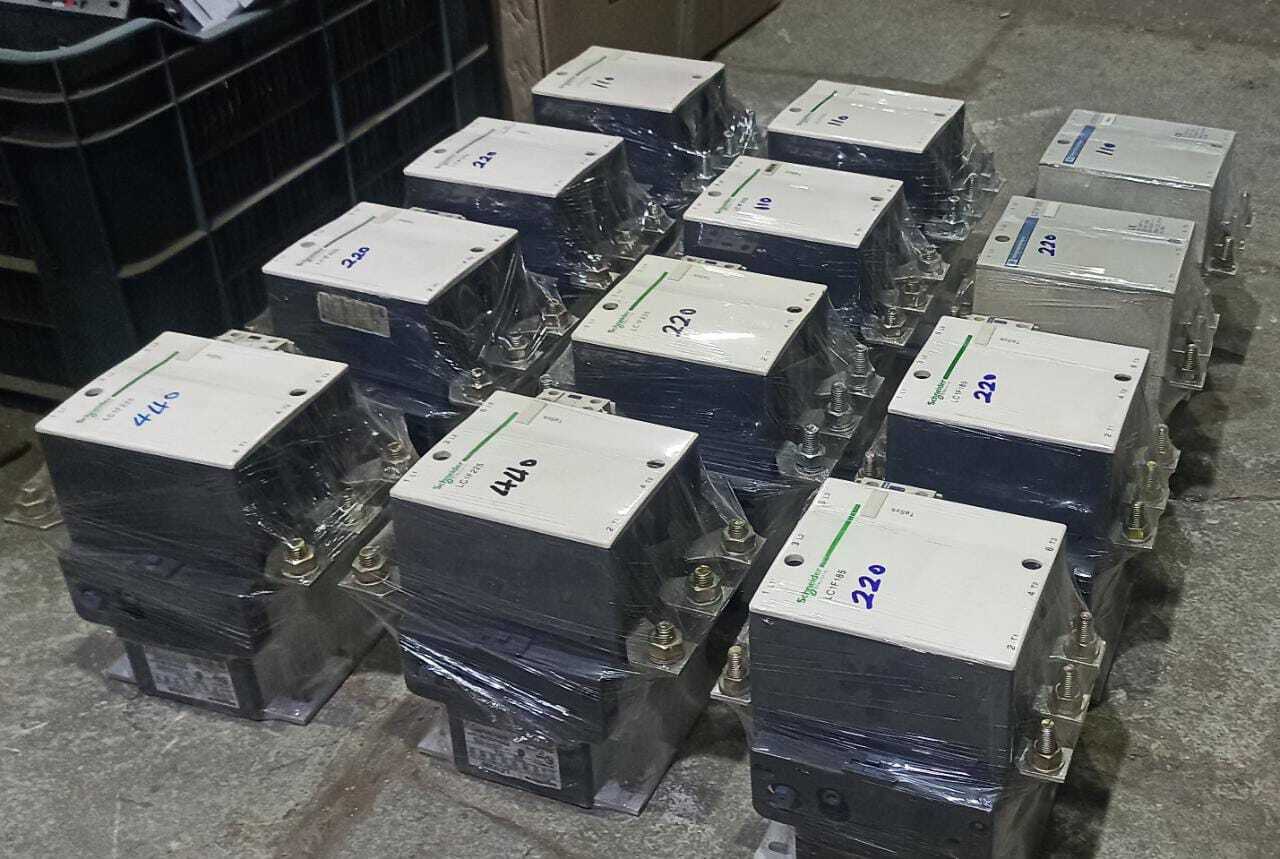 SCHNEIDER LC1F225 CONTACTOR