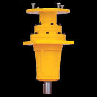 Agitator Mounting Planetary Gearbox - Stainless Steel, Precision Casting, Yellow | Industrial Use, Durable Design