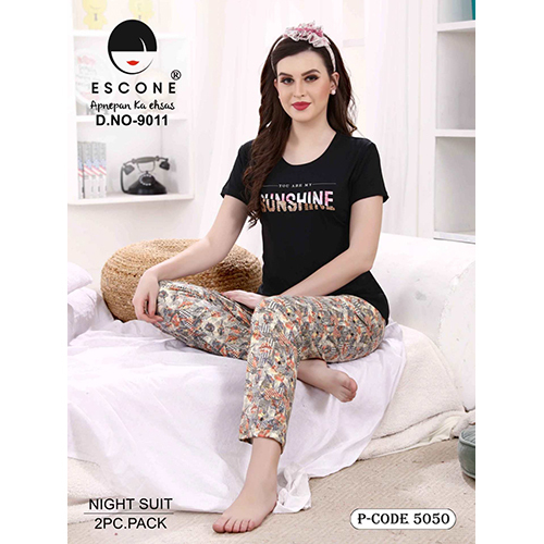 Ladies Deluxe Night Suit