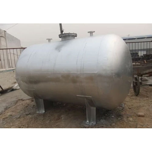 Food Storage Tank - Color: Silver