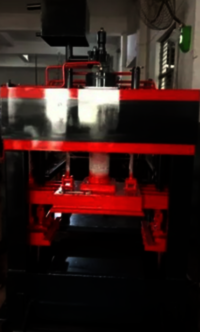 Automatic Hollow Brick Machine - Color: Red-black