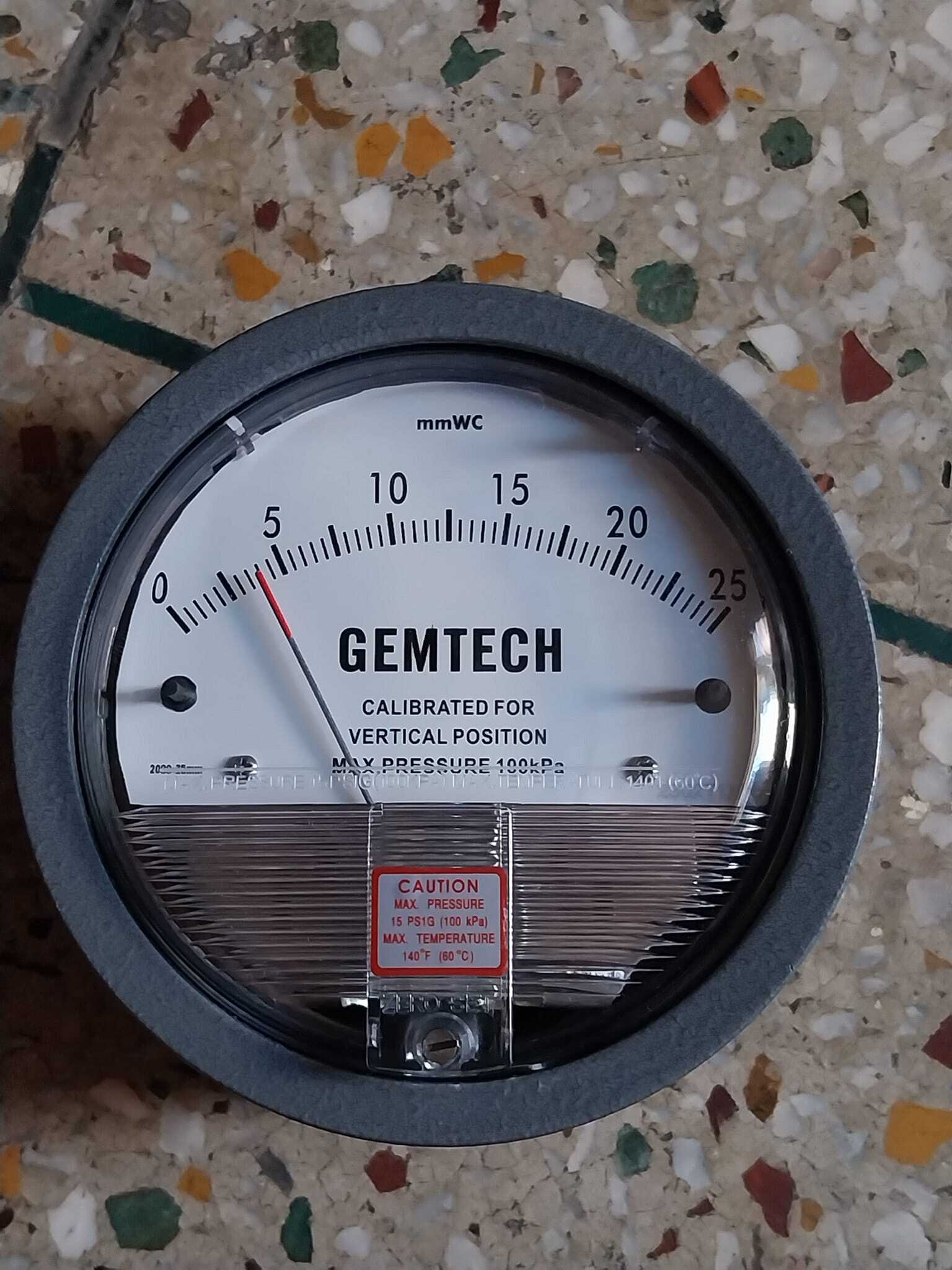 GEMTECH Instruments Differential Pressure Gauge Range 0-6 MM