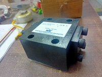 PILOT OPERATED CHECK VALVE