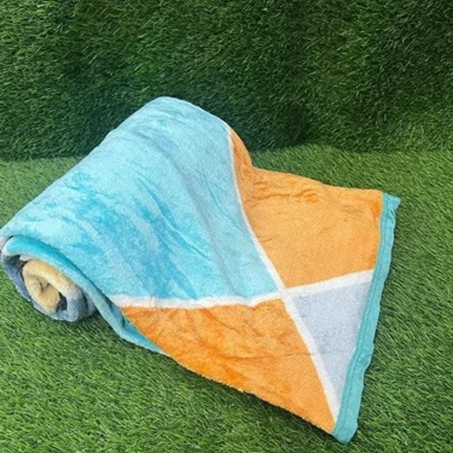 Multicolor Single Warm Bedsheet
