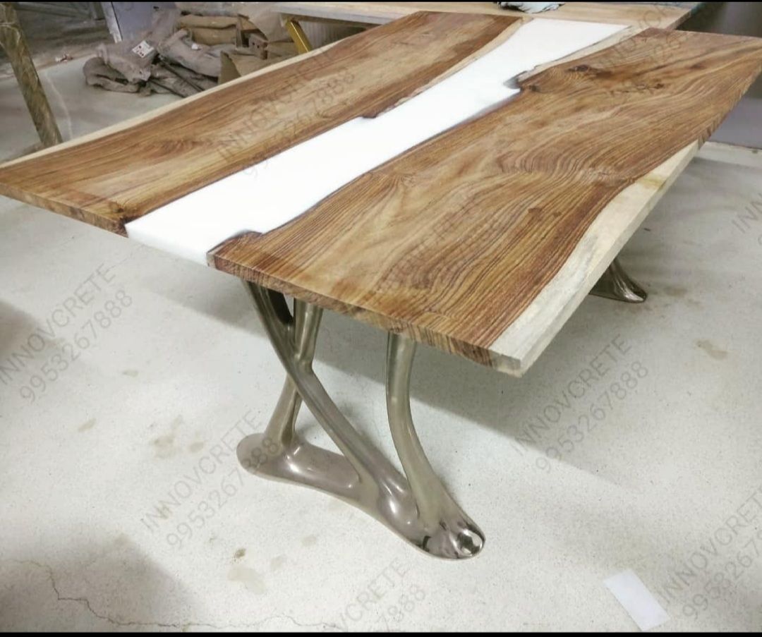 Customize Teakwood Epoxy Table Top