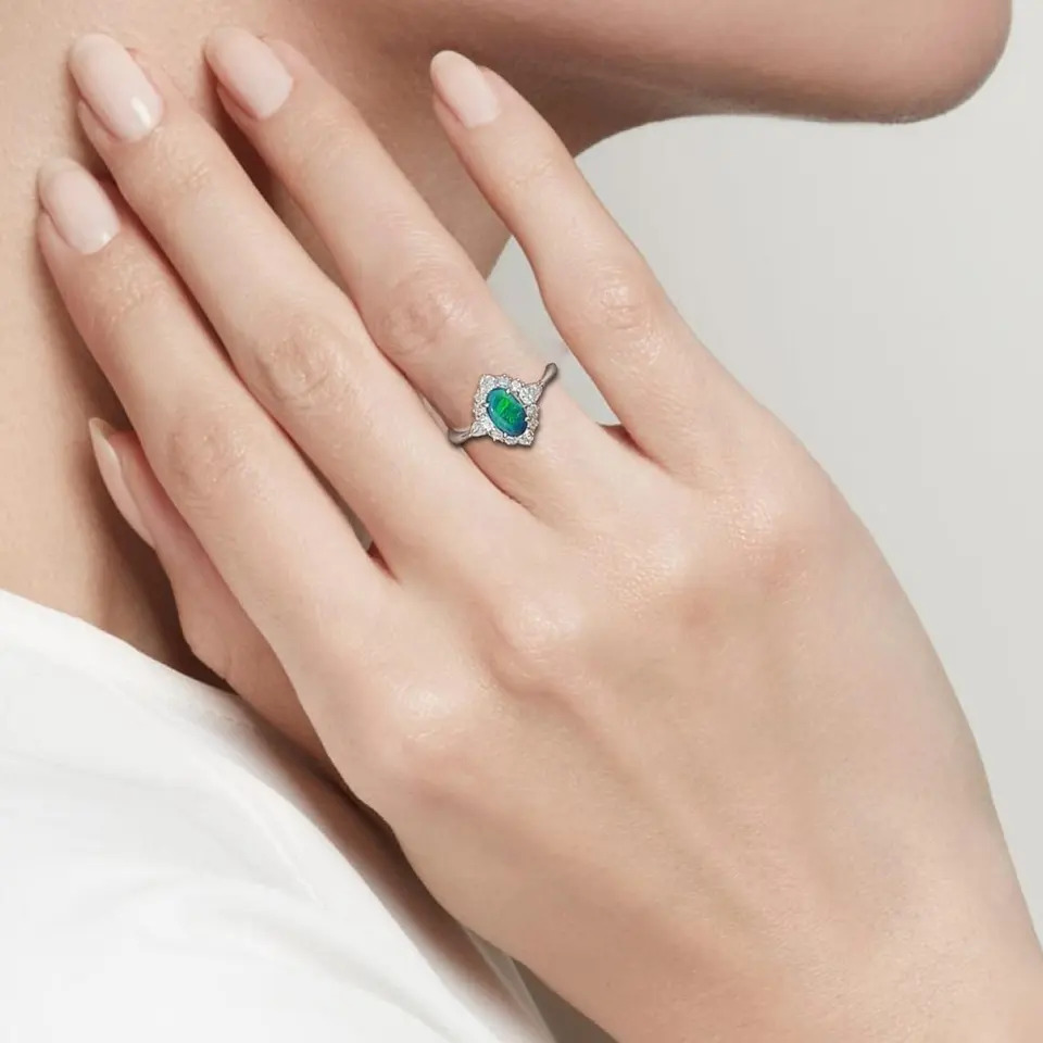 925 Sterling Silver Attractive Ethiopian Welo Opal Vintage Ring