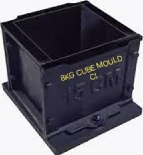 8 Kg Cast Iron Cube Mould - Color: Black