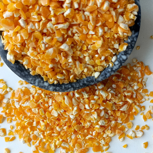 Broken Corn - Premium Quality Dried Grains, Yellow Texture, 100% Purity, Excellent Source of Carbohydrates and Fiber, Two-Year Shelf Life