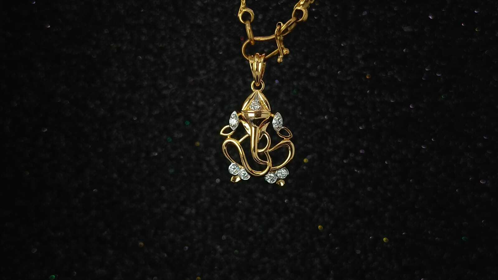 Natural Diamond OM Ganpatiji Pendant.