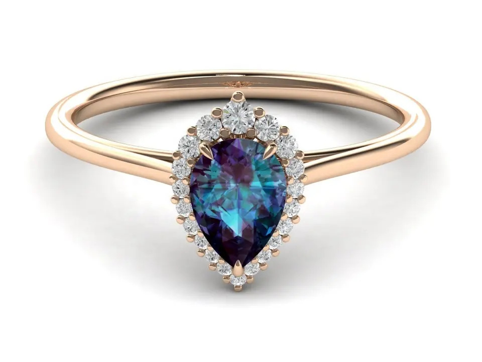 925 Sterling Silver Attractive Lab Alexandrite Color Changing Gemstone Ring