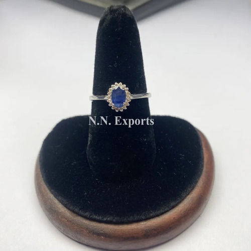 925 Sterling Silver Beautiful Blue Sapphire And Diamond Ring