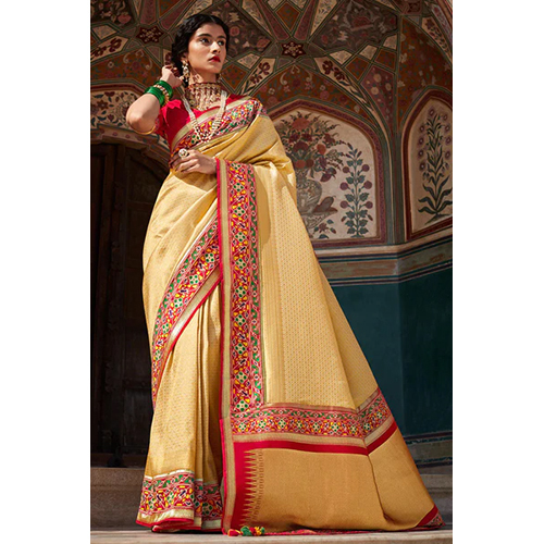 Prepossessing Cream Paithani Saree With Designer Blouse