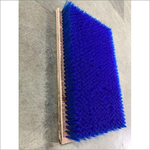 Wooden Base Nylon Bristle Brush