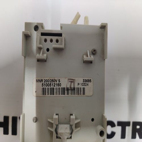 SCHNEIDER ELECTRIC MNR 200/250V S RETARDATEUR DE MN TIME DELAY FOR UVR