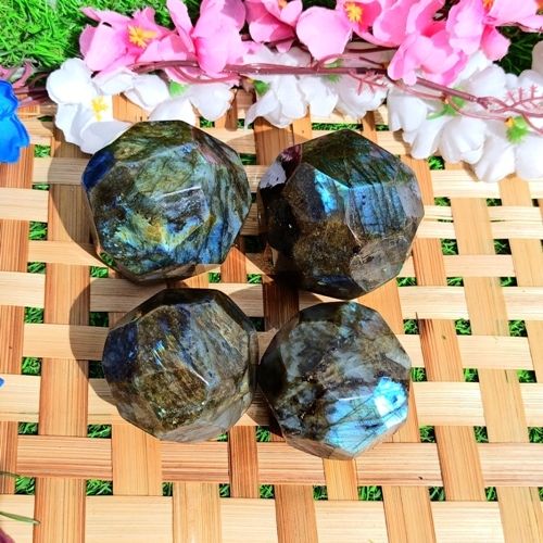 Natural Gemstone Labradorite Sphere Round Shaped Crystals Faceted Ball