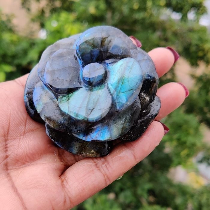 Natural Gemstone Labradorite Carved Flower Crystals Flowers