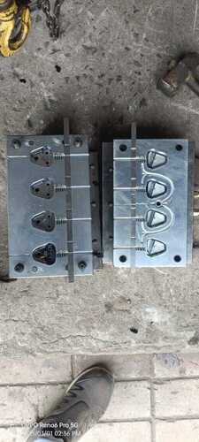 3 pin plug mould