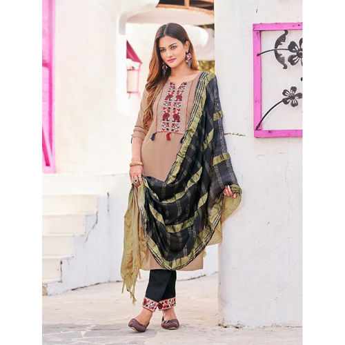 Fashion Valley Dresses in Surat, Gujarat, India - Company Profile