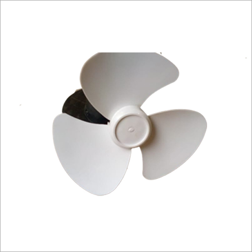 Plastic Blade - PVC & Polypropylene , Customized Size, Rigid Hardness, White Color, Lightweight & Durable for Industrial HVAC Applications