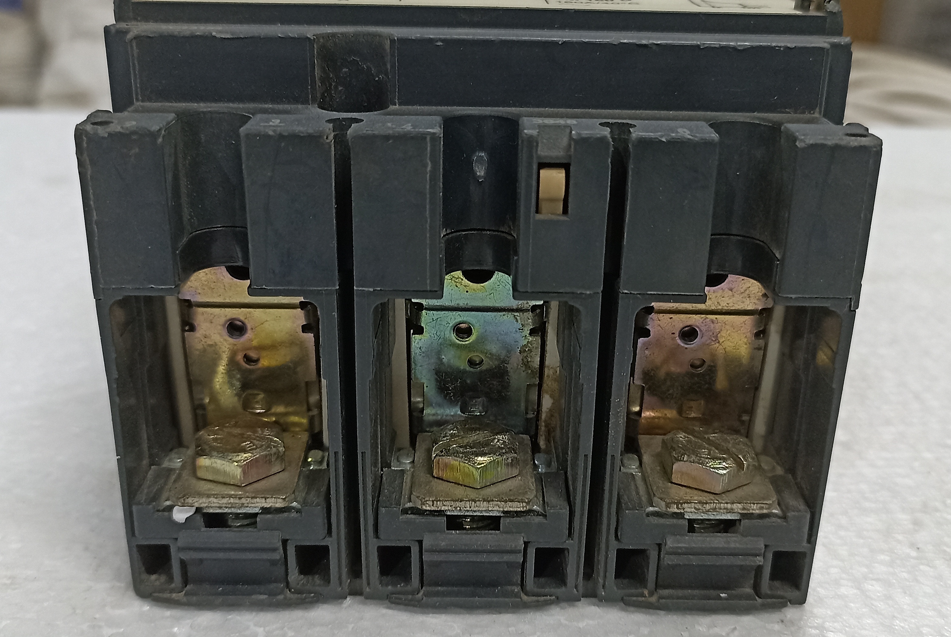 SCHNEIDER 160A 3P MCCB