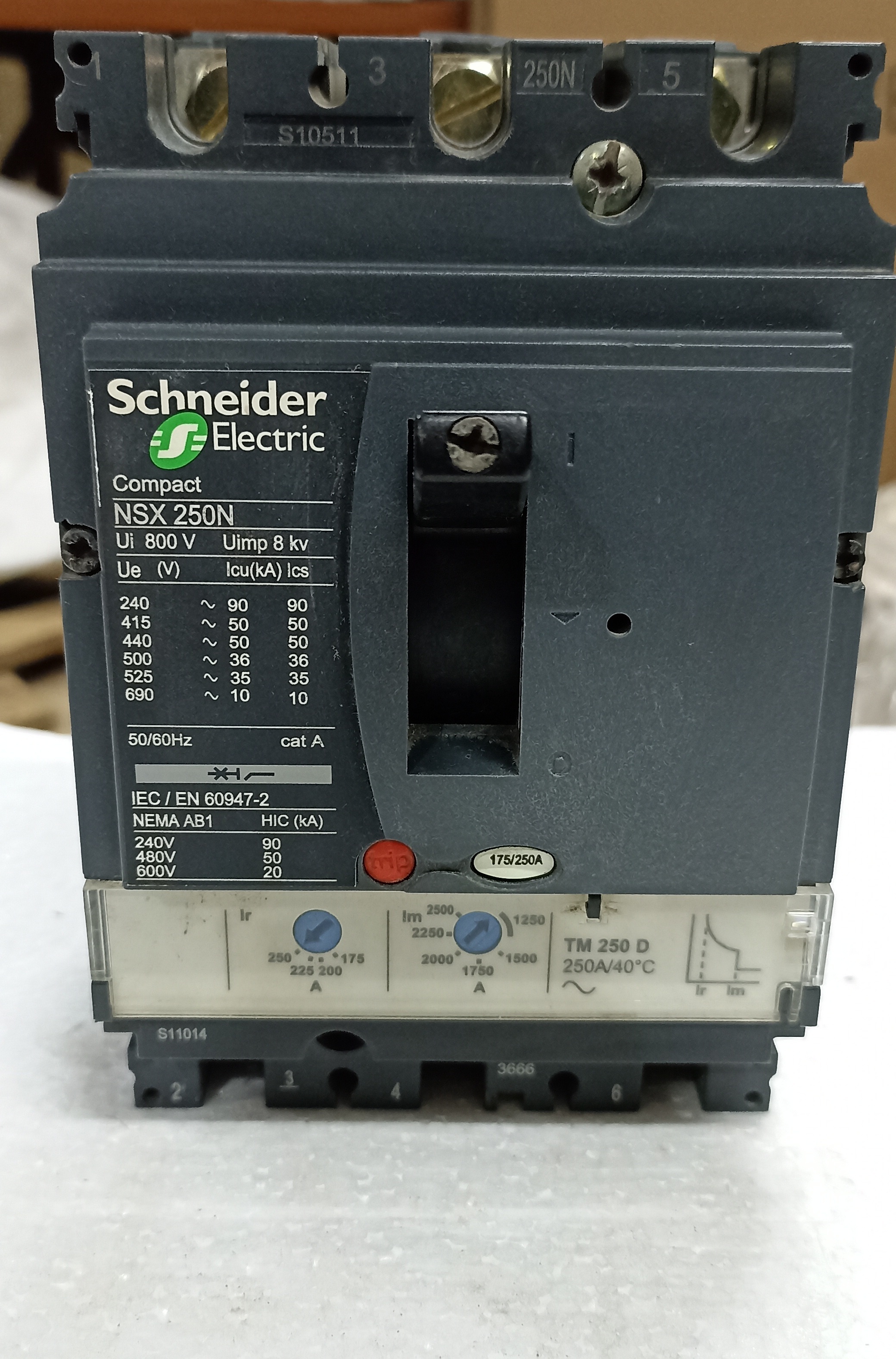 SCHNEIDER 250A 3P MCCB
