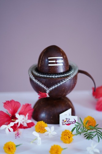 Coconut Shell Idol Show Piece