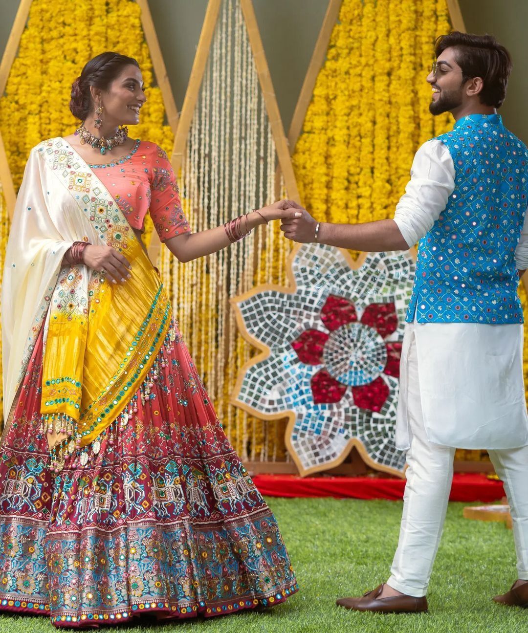 ELEGANT BRIDAL LEHENGA