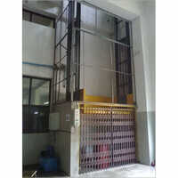 Hydraulic Goods Lift