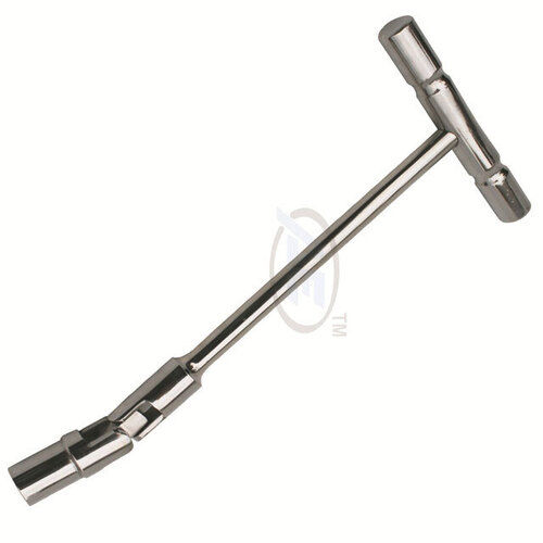 Cannulated Socket Wrench