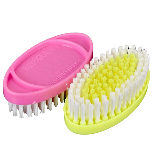 Opera Cloth Brush