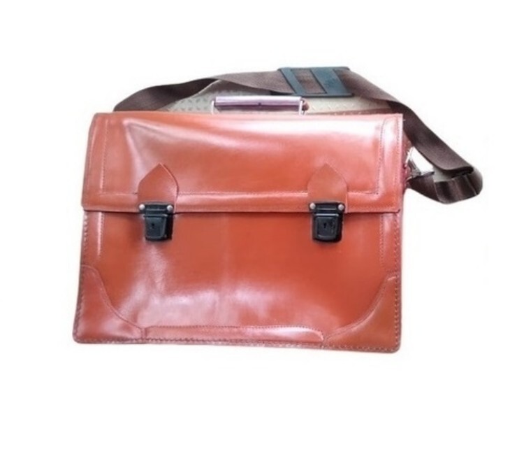 Visit Bag Lather - Application: To Carry Medicine
