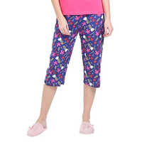 Ladies Cotton Capri - Cotton Fabric, Knee-length Fit | Casual Dress Type, All Season Versatility, Stylish Printed Patterns