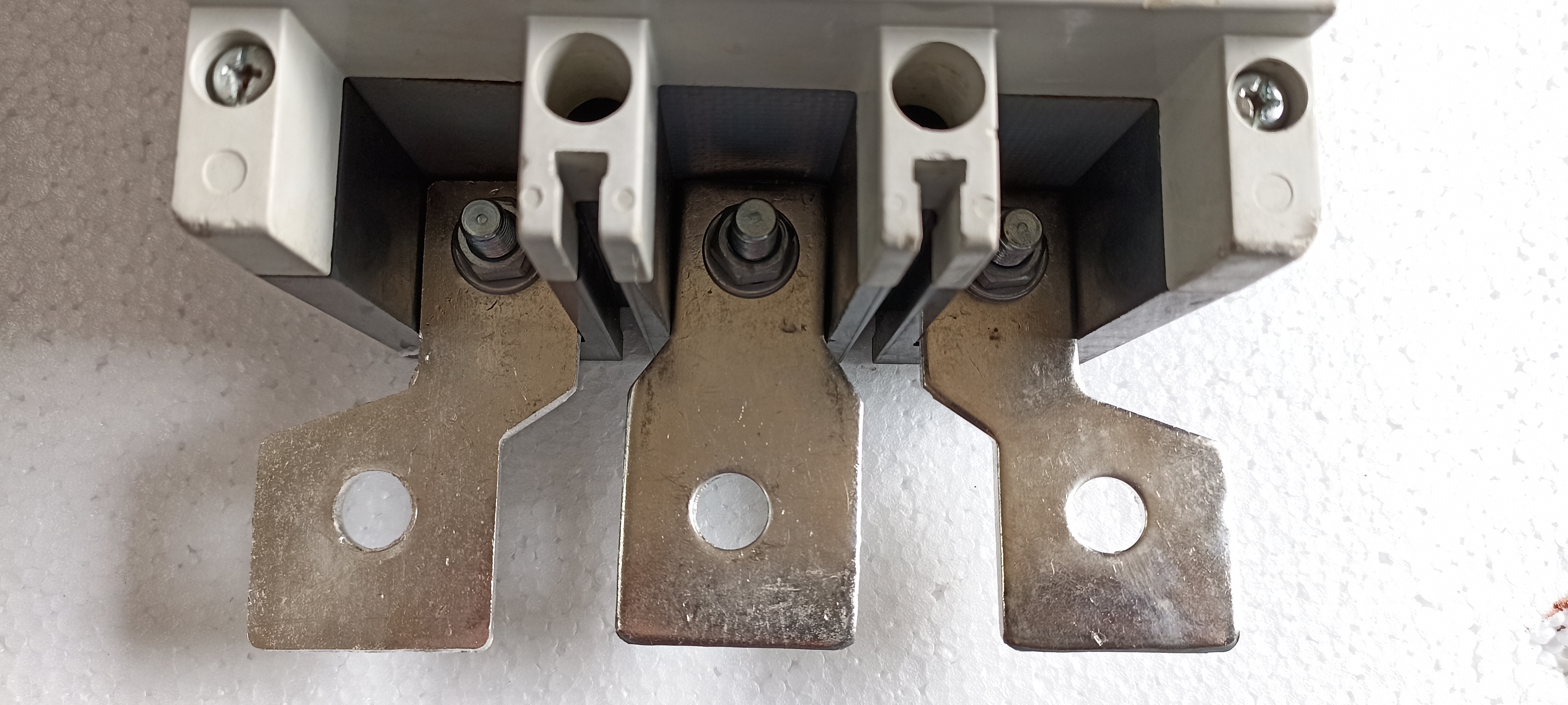 LT (DH-400) 400A 3P MCCB