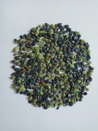 Green Color Coated Natural Round Gravels With Attractive Decoration - Artificial Stone Type: Solid Surface