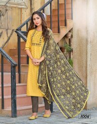 Women Embroidery Work And In Rayon Printed Kurtis