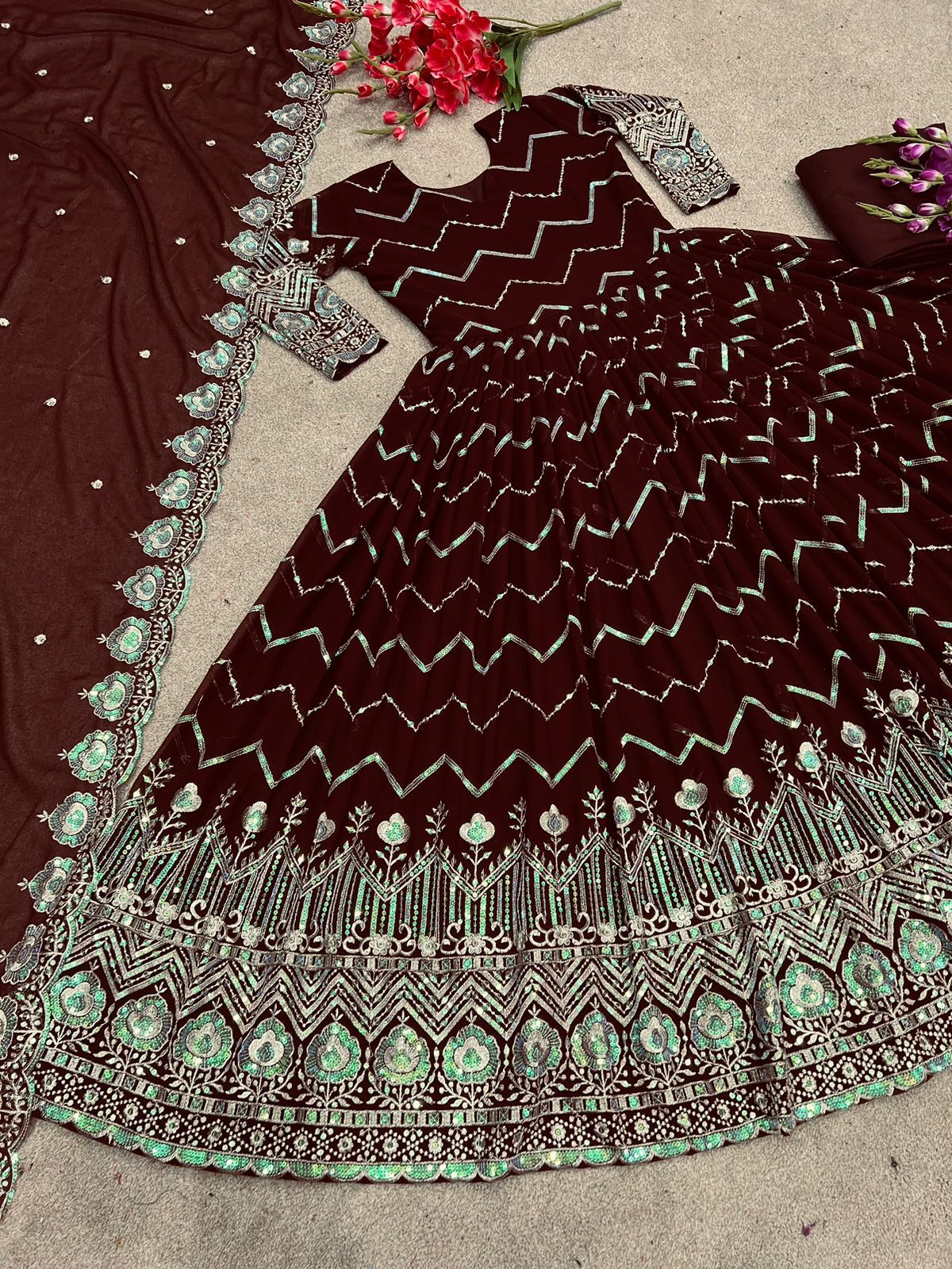 Women New Designer Party Wear Look Gown
