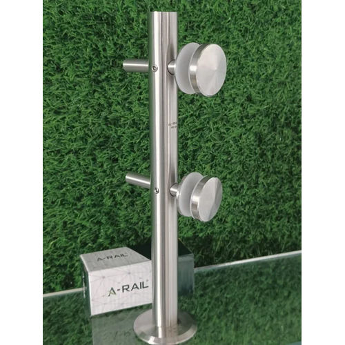 Stainless Steel Glass Spigot Application Railing Fittings at Best Price in Rajkot Arail