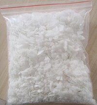 ETHYLENE GLYCOL STEARATES