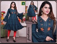Short Tunic Bust Size: 38 To 44 Inch (In)