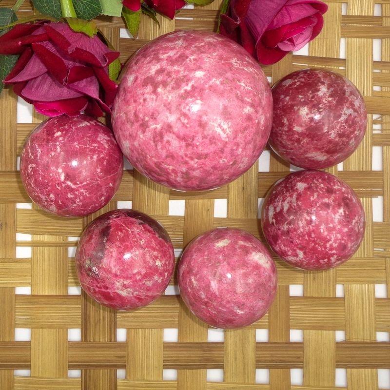 Natural Gemstone Thulite Sphere Healing Crystal Balls