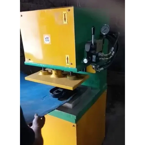 Slipper Cutting Machine