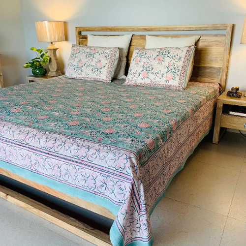Pink Parafait Rose Print Bed Sheet