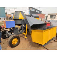 3 Bin Hydraulic Hopper - Paint Coated, 500 Liters Capacity, 5.5 X 2.5 X 3.2 Meters , Easy To Operate With 7 Feet Lifting Height & 5 Hp Motor