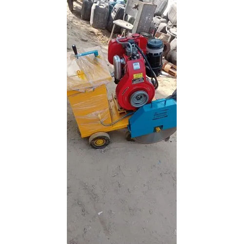 Concrete Cutter Machine With Engine