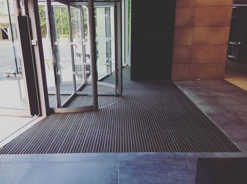 Aluminium Entrance Matting System manufacturer in Gurgaon 