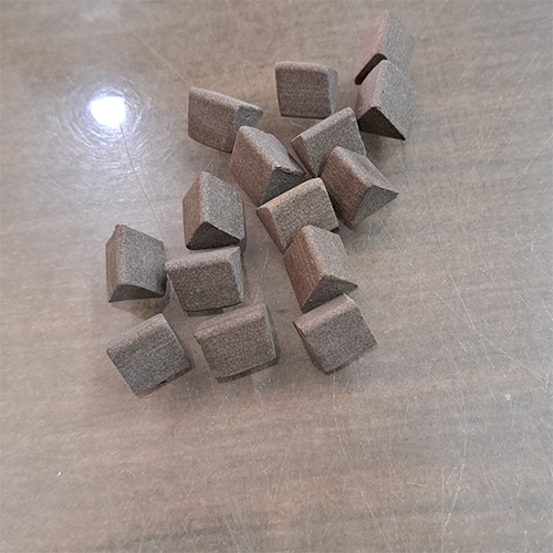 Ceramic Dubrring Media T 15x15